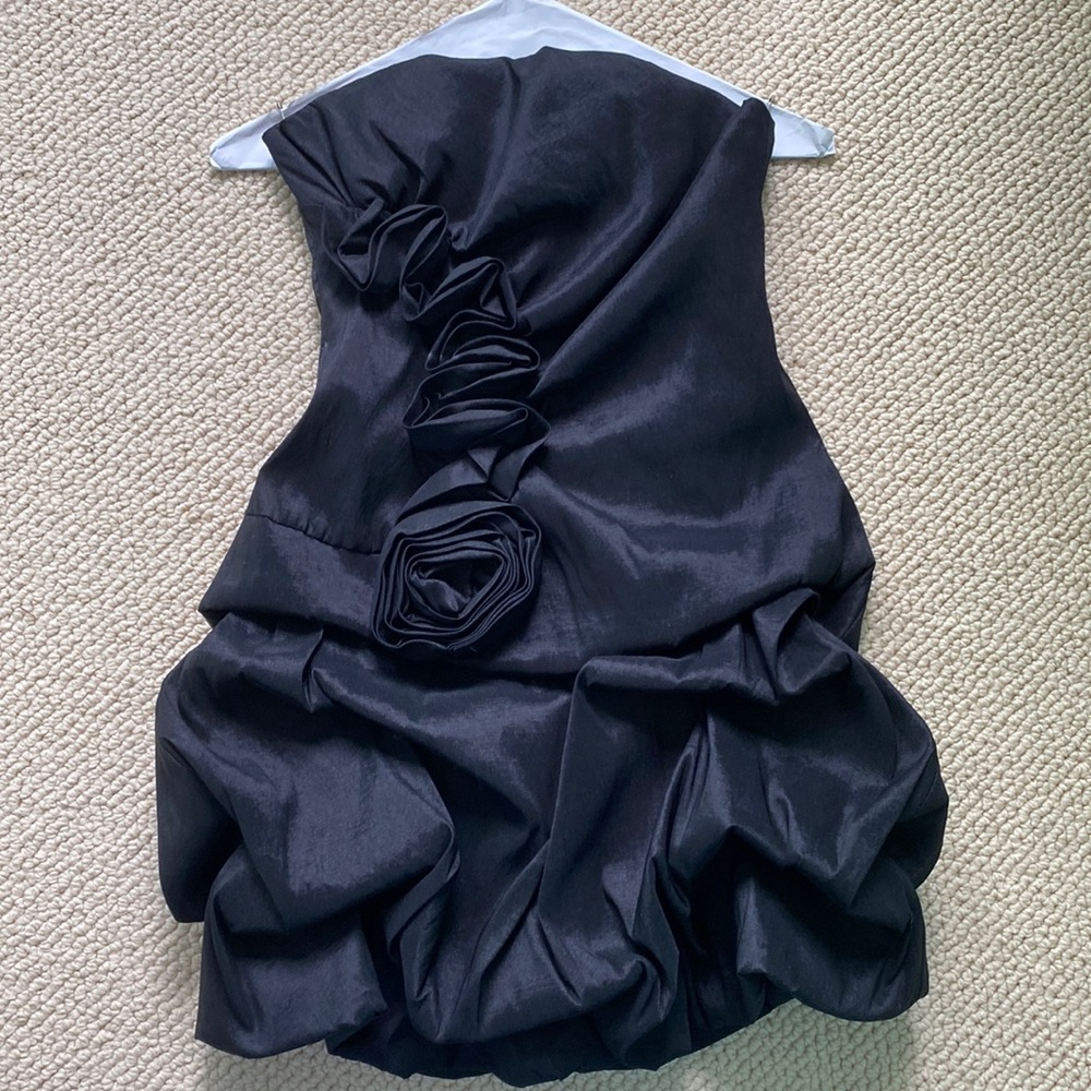 Mini black dress - M